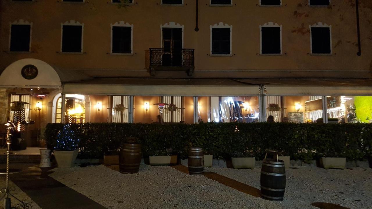 Ristorante Albergo Corona Novi Ligure Kültér fotó