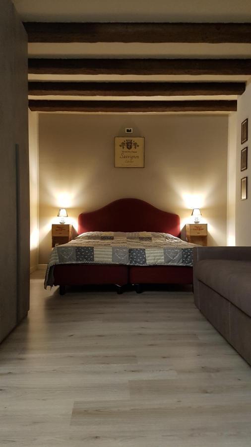 Ristorante Albergo Corona Novi Ligure Kültér fotó